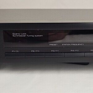 Yamaha T-60 Natural Sound AM/FM Stereo Tuner Digital Vintage Tested Working